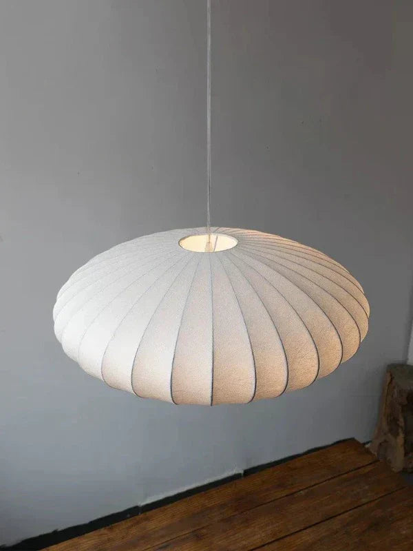 Weiße Pendelleuchte aus Stoff, modern, rund, für Wohnzimmer oder Esszimmerbeleuchtung.