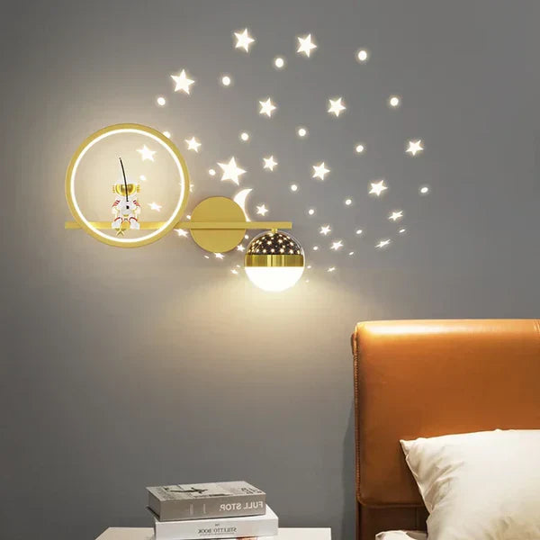 Wandlampe Kinderzimmer, LED, Sternenhimmel, gelb, modernes Design, Nachtlicht, Dekoration.