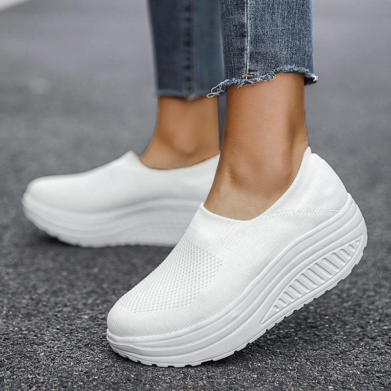Weiße Damen-Sneaker, atmungsaktiv, Plateau, Strickmaterial, lässig, bequem, Straßenmode.