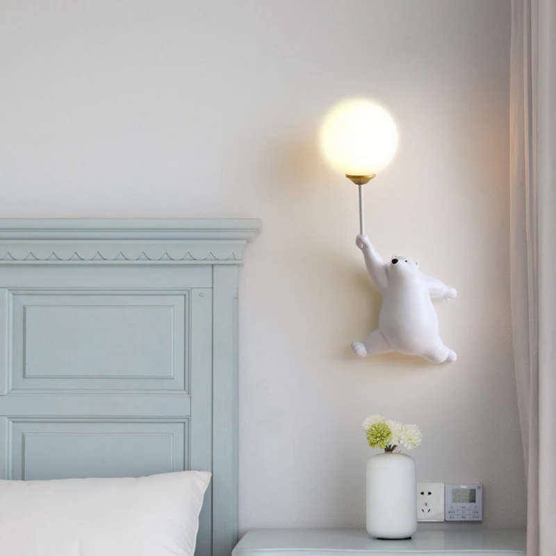 Weiße Bären-Wandleuchte im Schlafzimmer, modernes Design, LED-Lampe, Dekoration.