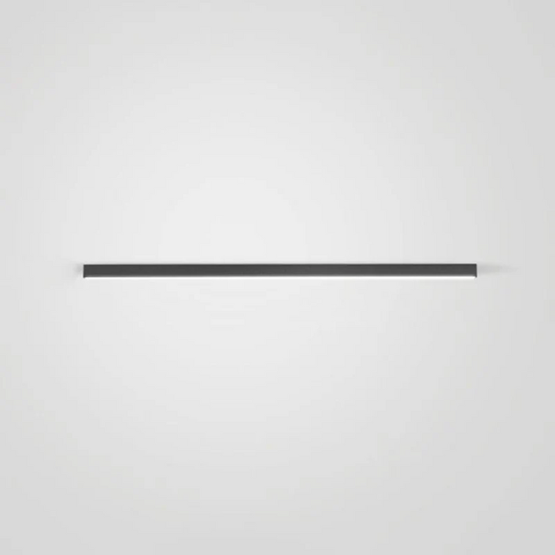 Schwarze LED-Wandleuchte, minimalistisch, modern, energiesparend, für Innenräume.