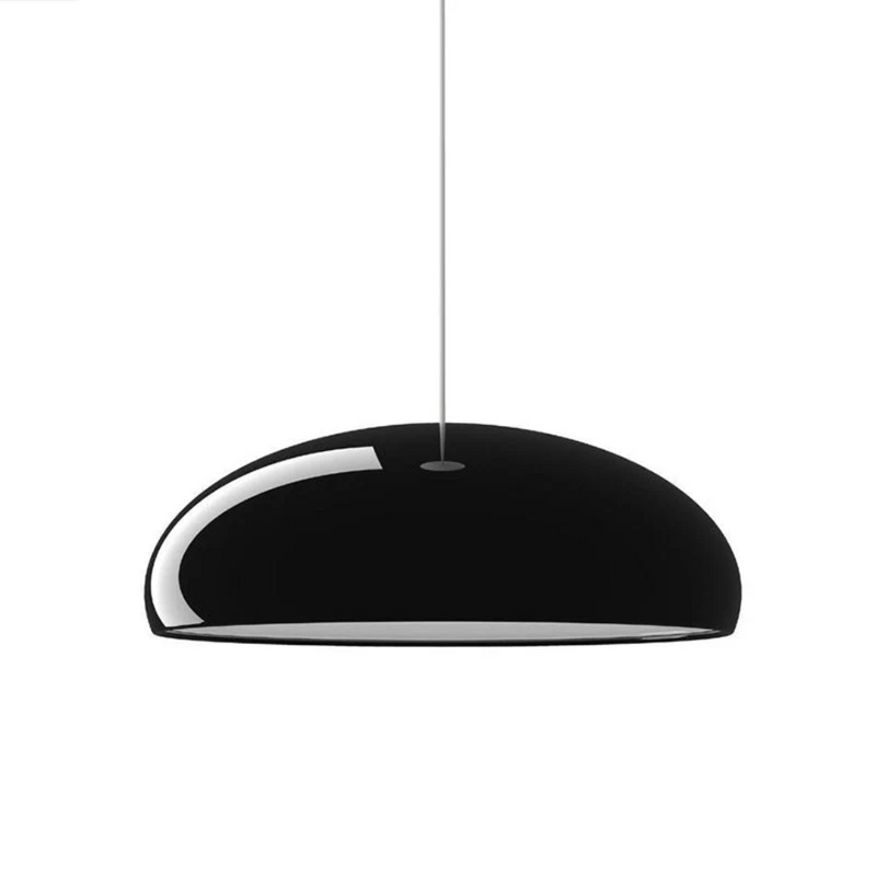 Schwarze Pendelleuchte, modernes Design, glänzend, für Wohnzimmer oder Esszimmerbeleuchtung.