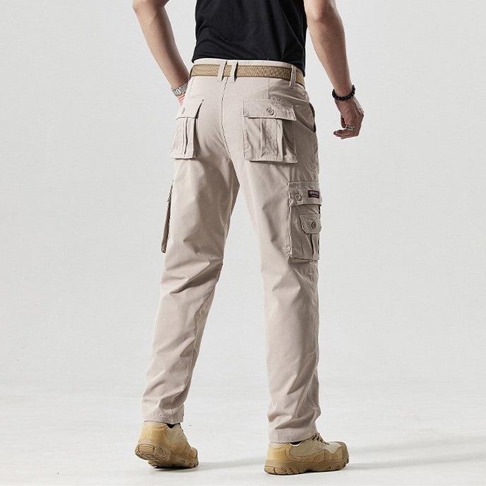 Beige Herren-Cargohose, Baumwolle, mit Taschen, Outdoor-Mode, Rückansicht.
