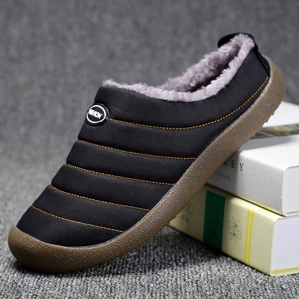 Schwarzer Winter-Hausschuh mit Fellfutter, rutschfeste Sohle, warm, bequem, Unisex.