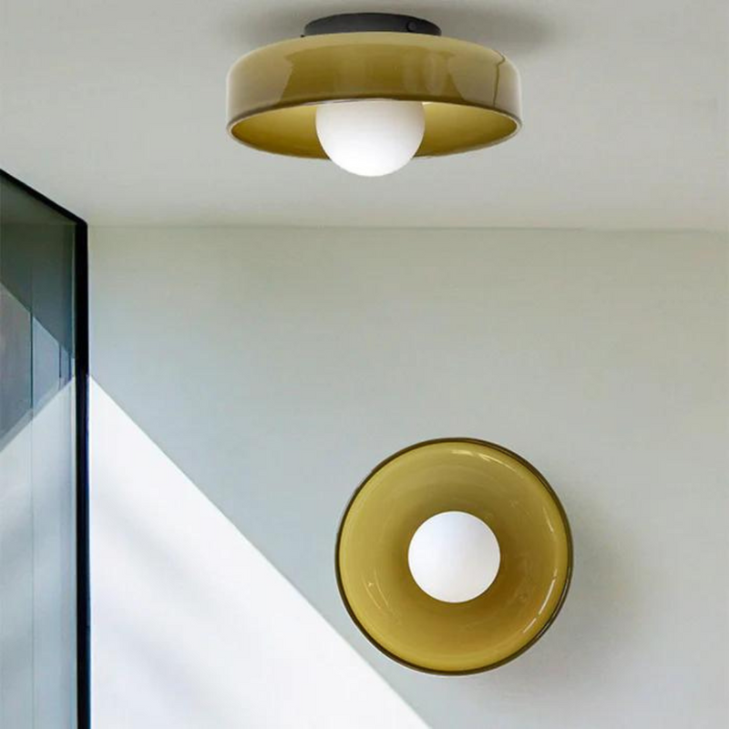 Moderne Deckenleuchte, gelb, Glas, rund, minimalistisches Design, Innenbeleuchtung.