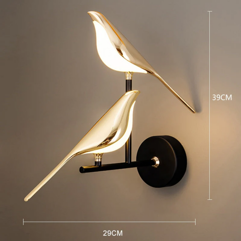Goldene Vogel-Wandleuchte, modernes Design, 39cm hoch, 29cm breit, elegante Innenbeleuchtung.