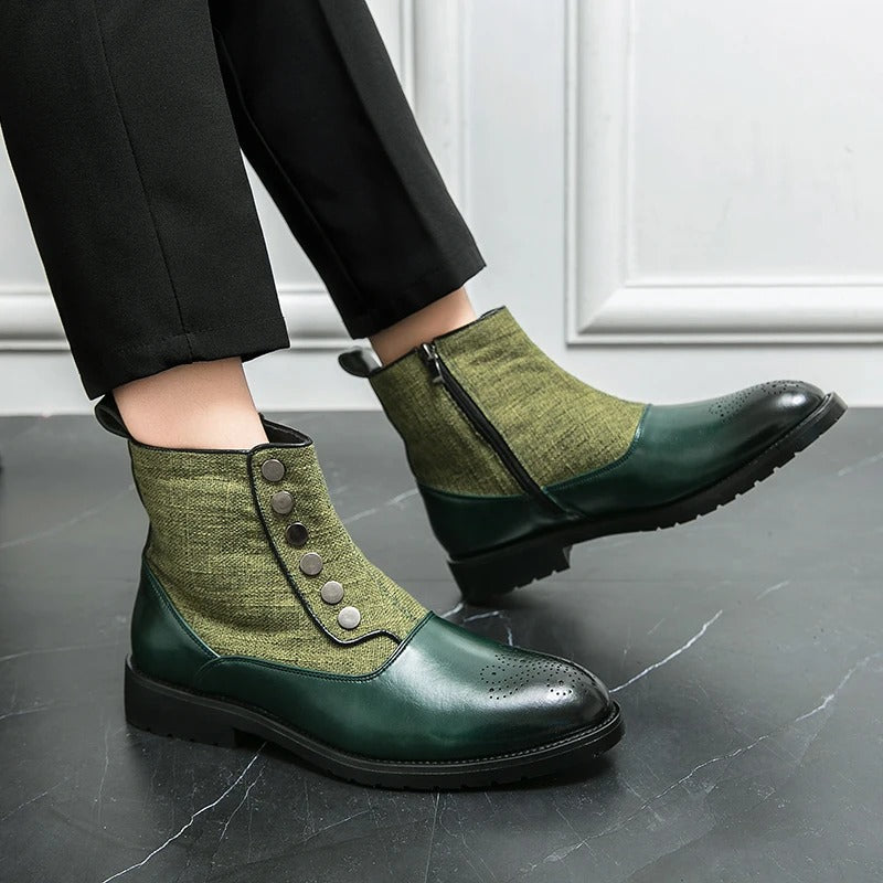 Grüne Herrenstiefeletten aus Leder und Stoff mit Knöpfen, elegantes Design, schwarze Sohle.