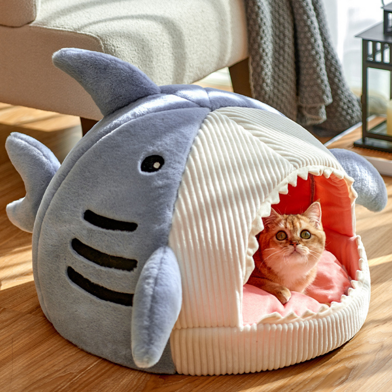 Katzenbett Hai-Design, grau-weiß, Plüsch, gemütlich, für Haustiere, Wohnzimmer, modernes Design