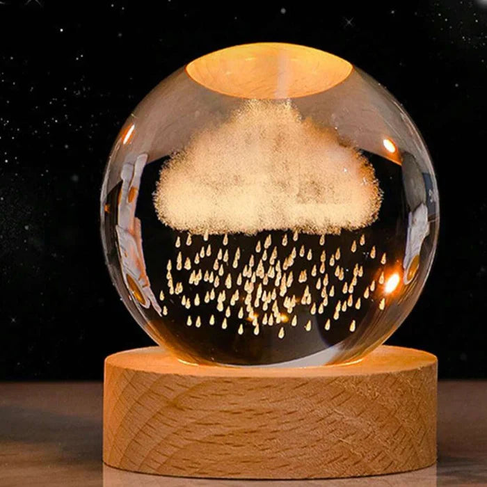 Kristallkugel mit Wolkenmotiv, LED-Beleuchtung, Holzsockel, dekorative Tischlampe, Nachtlicht.