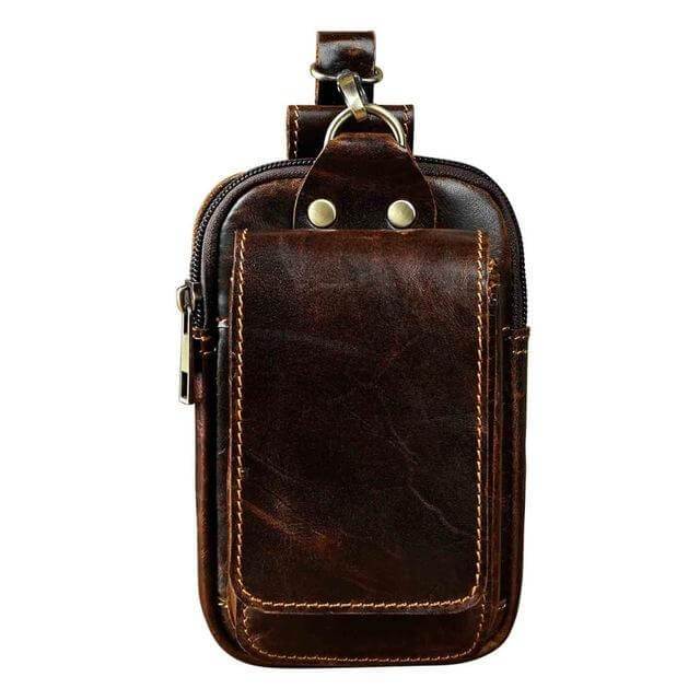 Dunkelbraune Herren-Ledertasche, kompakt, mit Reißverschluss, ideal für Reisen und Alltag.