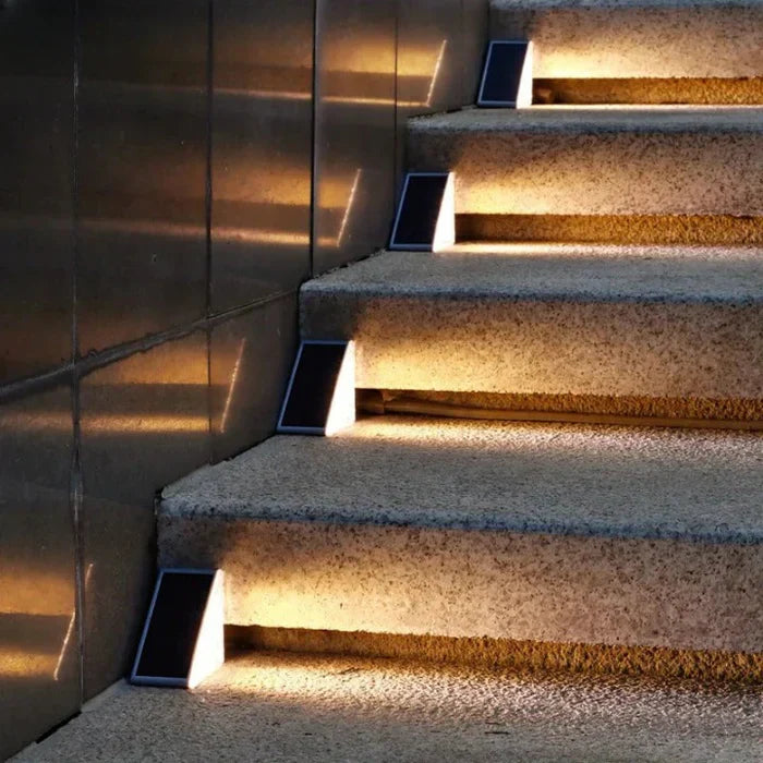 Solarlampen für Treppen, LED, energiesparend, Außenbeleuchtung, modernes Design, warmweißes Licht.