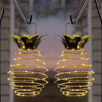 Solarbetriebene LED-Lichterkette Spirale, warmweiß, für Garten- oder Terrassendekoration.