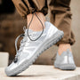 Silberne Trailrunning-Schuhe, rutschfeste Sohle, atmungsaktiv, Outdoor-Sport, Herren.