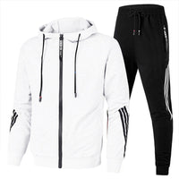 Weißer Hoodie und schwarze Jogginghose, Sportanzug, Herrenmode, Freizeitkleidung, Baumwolle.