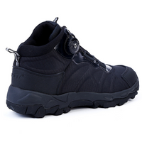 Schwarzer Wanderschuh, wasserdicht, robustes Design, rutschfeste Sohle, Outdoor-Aktivitäten.