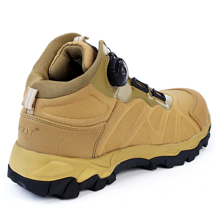 Beiger Wanderschuh mit schwarzer Sohle, robustes Design, Outdoor-Ausrüstung, Herrenstiefel.