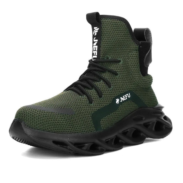 Grüner Sneaker mit schwarzer Sohle, atmungsaktives Mesh, sportlich, modisch, Herren-Sportschuh.