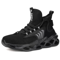 Schwarzer Sneaker, atmungsaktives Mesh, sportlich, rutschfeste Sohle, Herrenmode.