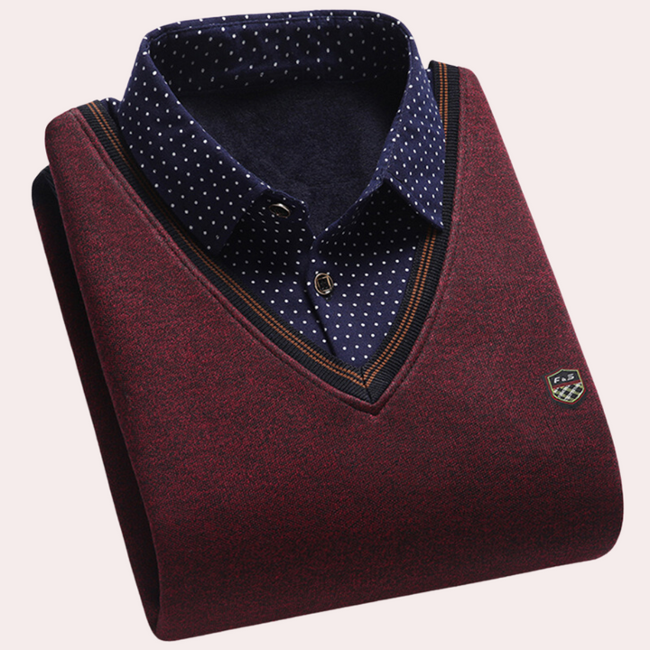 Roter Herrenpullover mit V-Ausschnitt, gepunktetes Hemd, elegantes Design, Baumwolle.