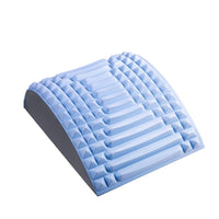 Blaues ergonomisches Keilkissen, Schaumstoff, Rückenschmerzen, orthopädische Unterstützung.