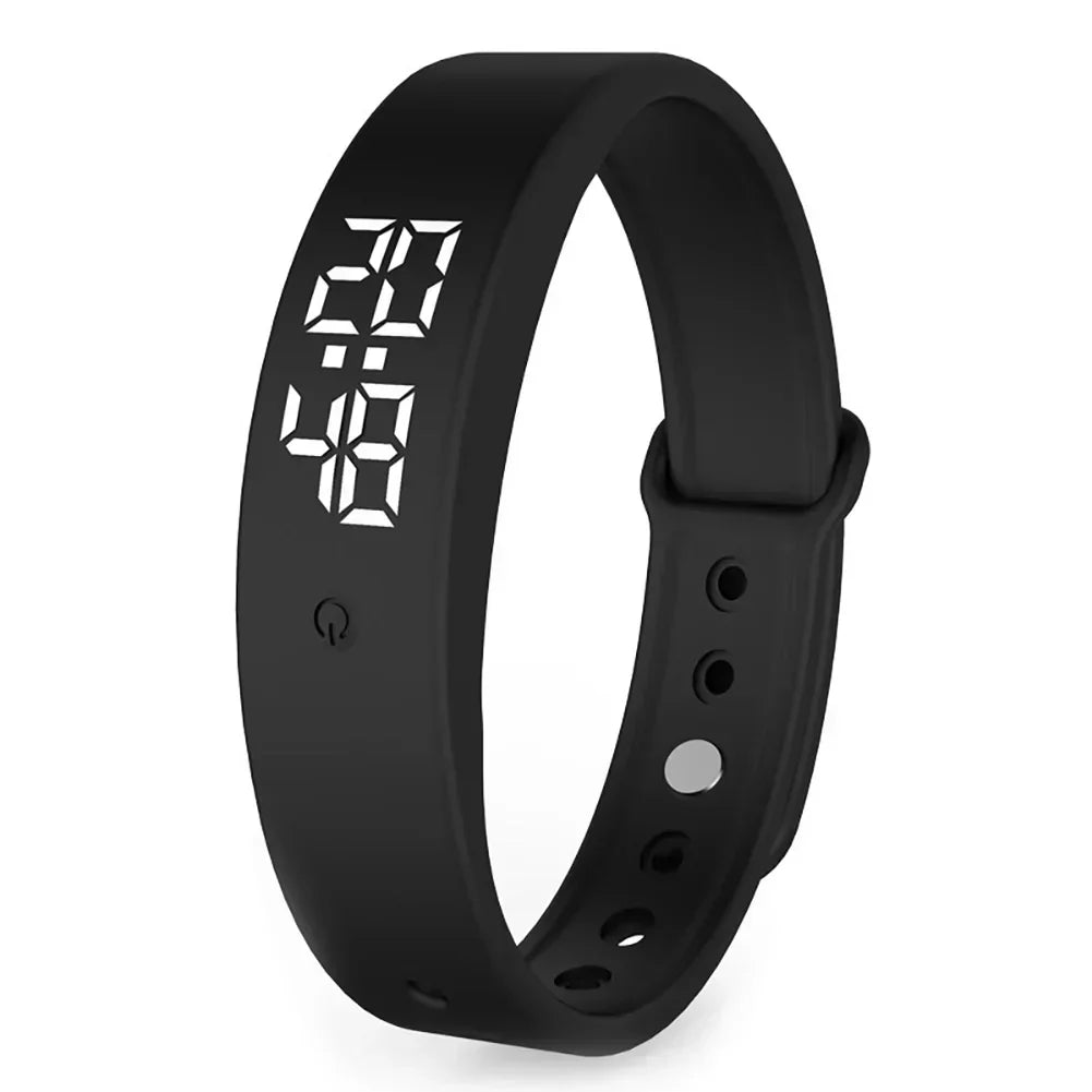 Schwarze digitale Armbanduhr mit LED-Anzeige, minimalistisches Design, Silikonarmband.
