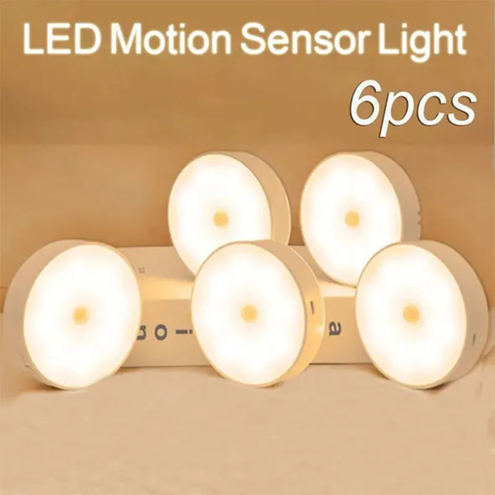 6er-Set LED-Bewegungssensorleuchten, warmweiß, batteriebetrieben, energiesparend.