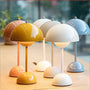 Bunte Tischlampen aus Metall, modern, kugelförmig, für Wohnzimmer oder Büro, skandinavisches Design.