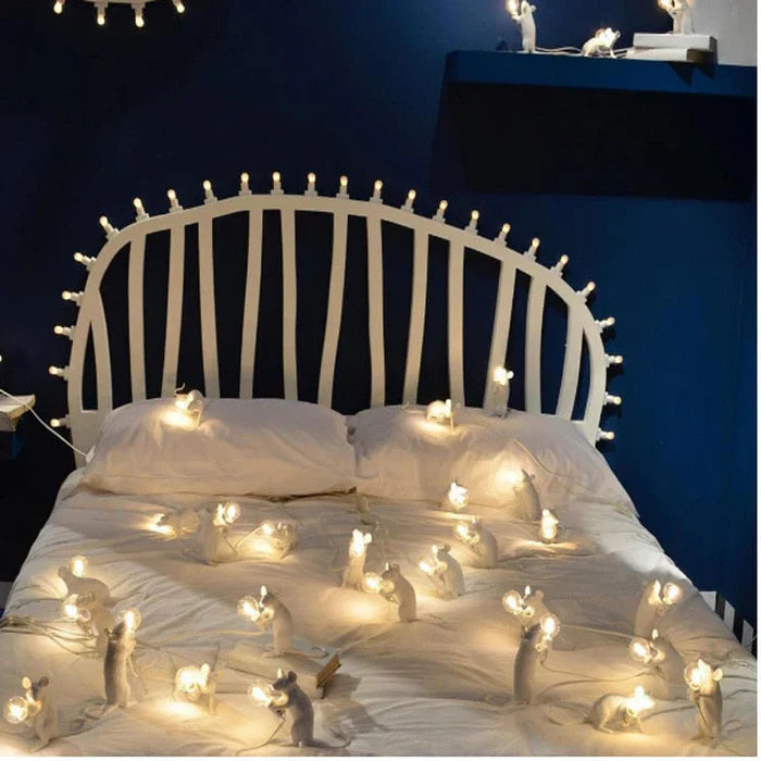 Weiße Resin-Maus-Tischlampe von Seletti, LED, modernes Design, Kinderzimmer-Dekor.