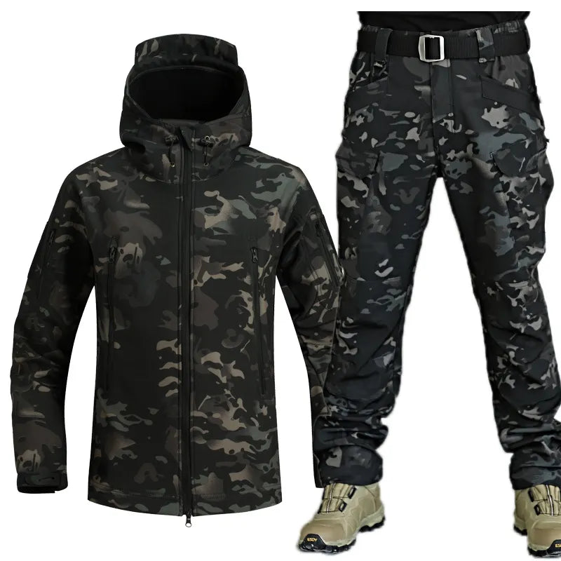 Tarnjacke und Hose Set, wasserdicht, schwarz-grau Camouflage, Outdoor-Bekleidung.