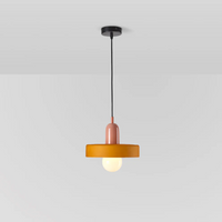 Moderne Hängelampe, orange und rosa, minimalistisches Design, ideal für Wohnzimmerbeleuchtung.