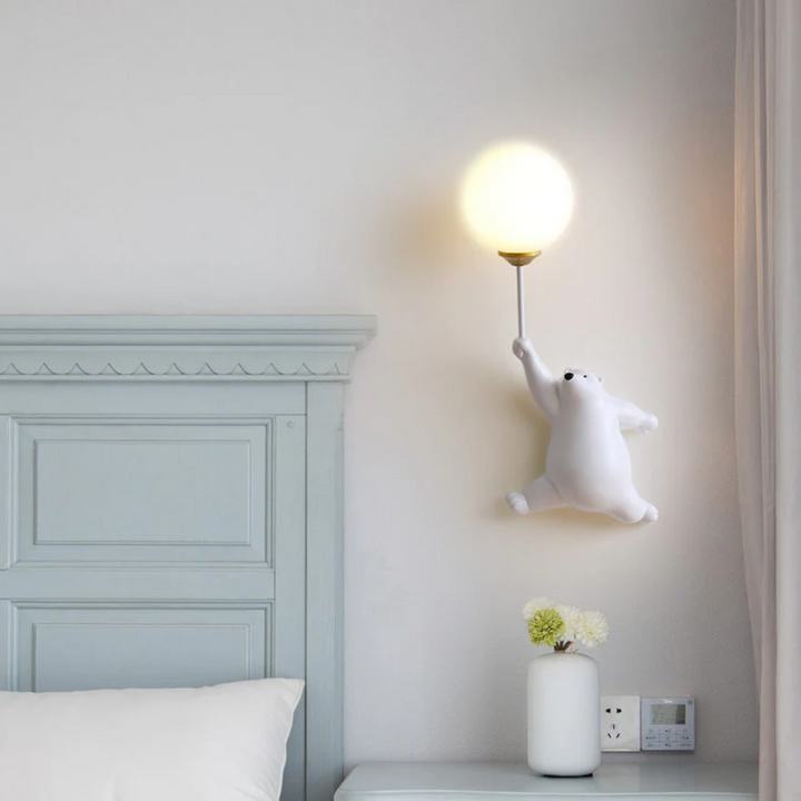 Weiße Bären-Wandleuchte im Schlafzimmer, modernes Design, LED-Lampe, Dekoration.