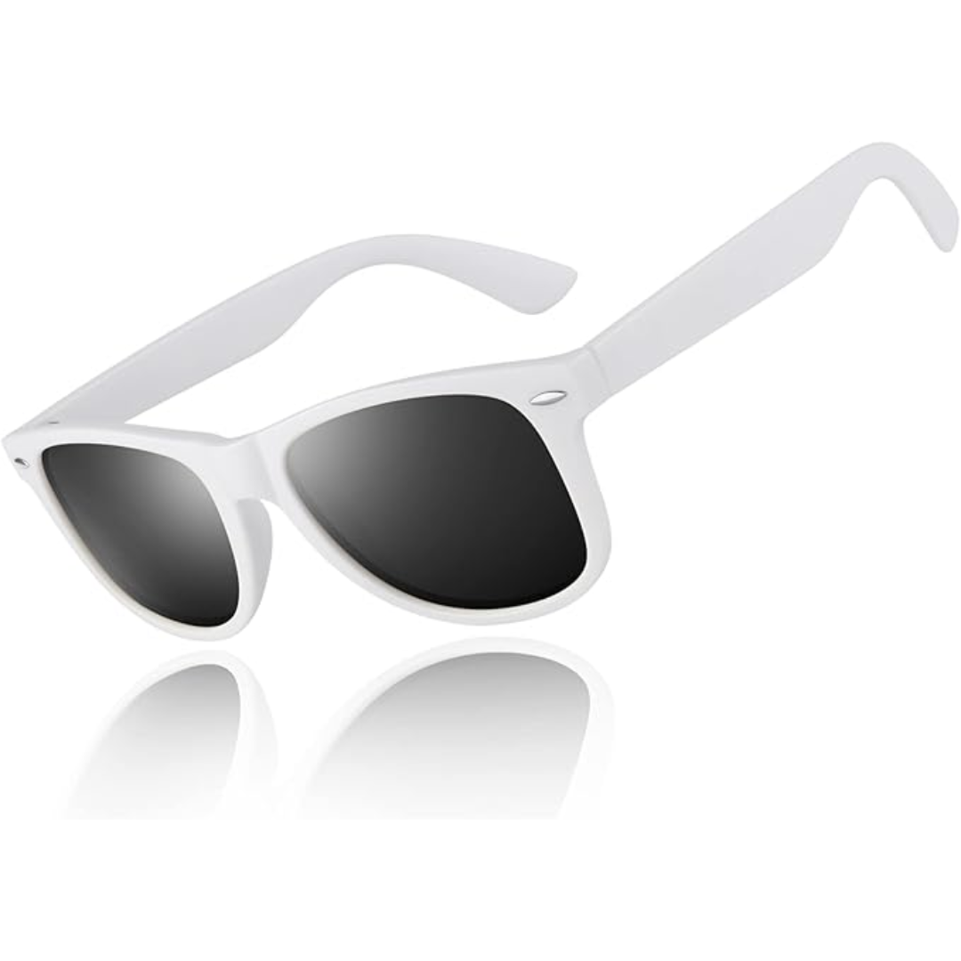 Weiße Sonnenbrille mit schwarzen Gläsern, modisches Accessoire, UV-Schutz, Unisex-Design.