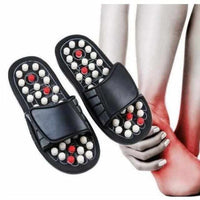 Schwarze Akupressur-Sandalen mit Massagekugeln, Fußschmerzen Linderung, Reflexzonenmassage.