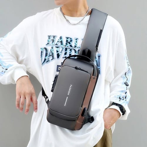 Schwarze Umhängetasche für Herren, modern, lässig, ideal für Reisen und Alltag.