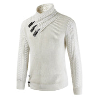 Beiger Strickpullover mit Zopfmuster, Stehkragen und Schnallen, Herrenmode, Winterkleidung.