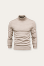 Beiger Rollkragenpullover aus Baumwolle, Herrenmode, eleganter Strickpullover, Herbstbekleidung.