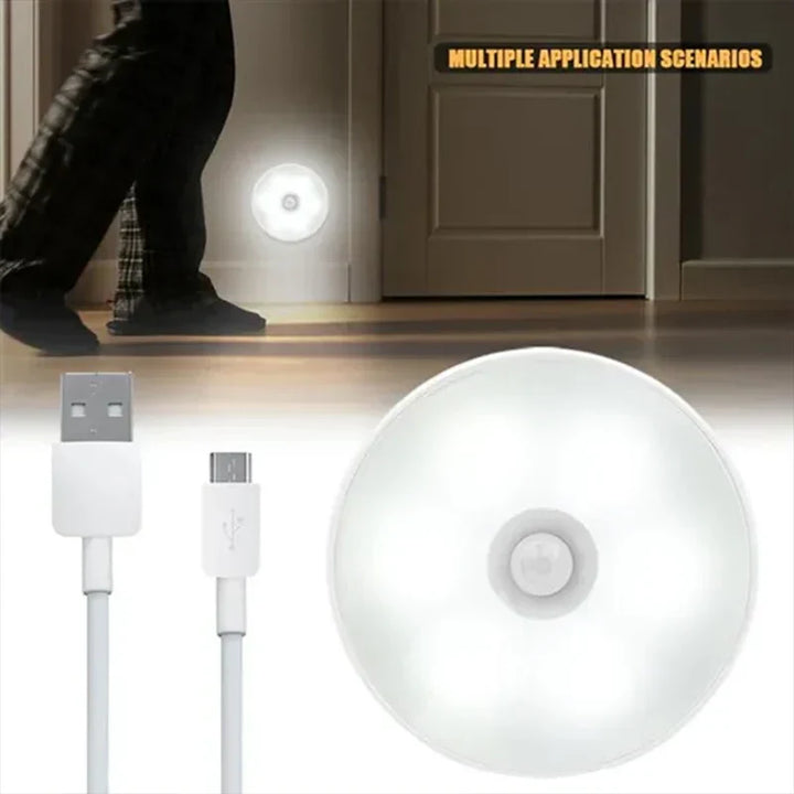 LED-Nachtlicht mit Bewegungsmelder, USB-aufladbar, rund, weiß, für Flur oder Schlafzimmer.