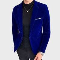 Blauer Samt-Blazer für Herren, elegantes Design, ideal für formelle Anlässe, modischer Look.