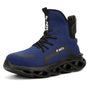 Blaue Herren-Sneaker, atmungsaktiv, mit schwarzer Sohle, modisches Design, sportlich.