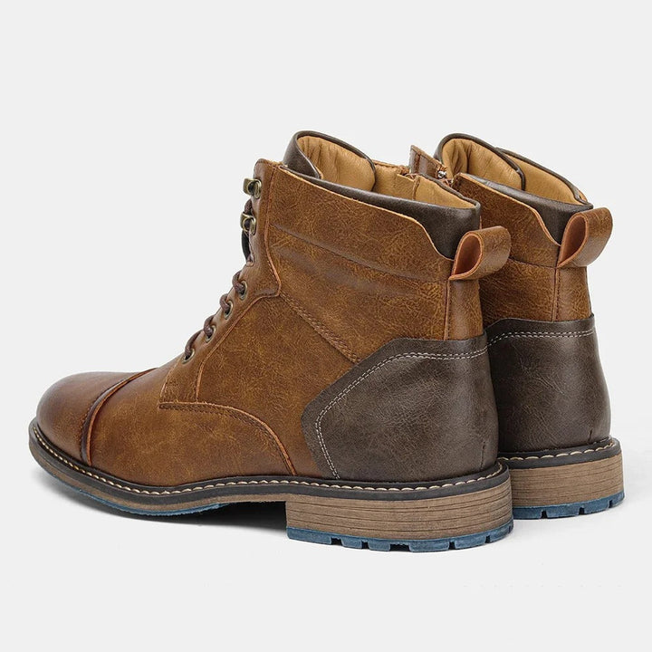 Braune Herren-Lederstiefel, knöchelhoch, mit Schnürung und robustem Profil, modisch und langlebig.