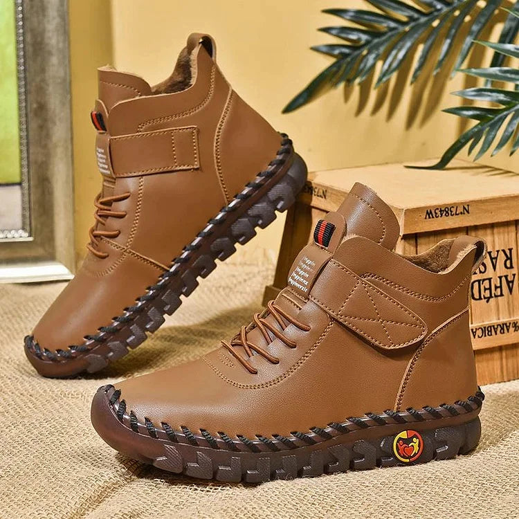 Braune Herren-Wanderschuhe, Leder, rutschfeste Sohle, Outdoor, bequem, modisch.