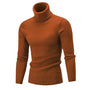 Brauner Rollkragenpullover aus Strick, Herrenmode, warm, elegant, Winterkleidung, modisch.