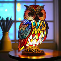 Bunte Eulenlampe aus Glas, Tischleuchte, dekorative Beleuchtung, Wohnzimmer, Nachttisch.