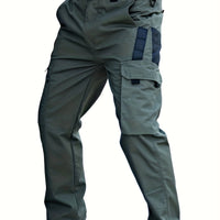 Grüne taktische Hose mit Seitentaschen, strapazierfähiges Material, Outdoor-Bekleidung.