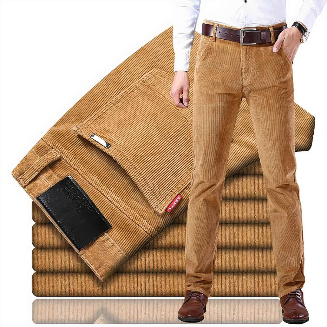 Herren Cordhose beige, modisch, bequem, ideal für Herbst, Winter, eleganter Freizeitlook.