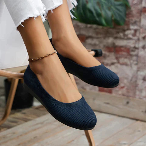 Damen Ballerinas schwarz, Strickmaterial, bequem, modisch, ideal für Freizeitkleidung.