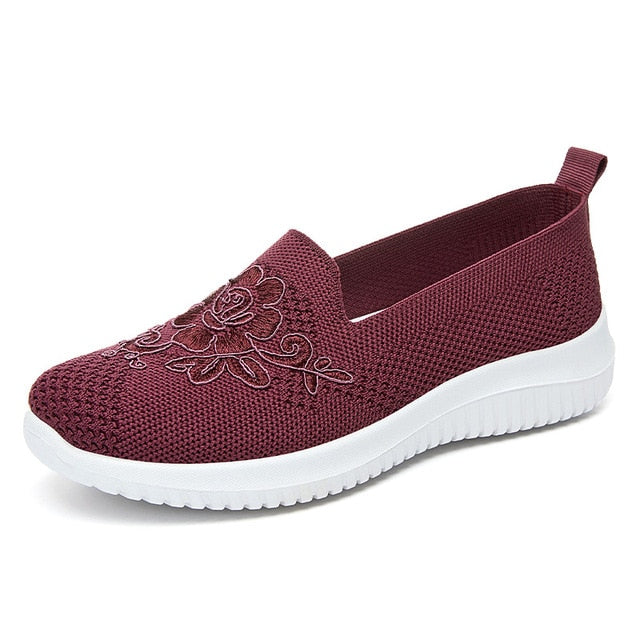 Damen Sneaker, bordeaux, Mesh, Blumenstickerei, atmungsaktiv, rutschfeste Sohle.