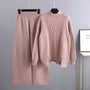 Rosa Strickset Damen, Pullover und Hose, gemütlich, modisch, Herbst-Winter-Outfit.