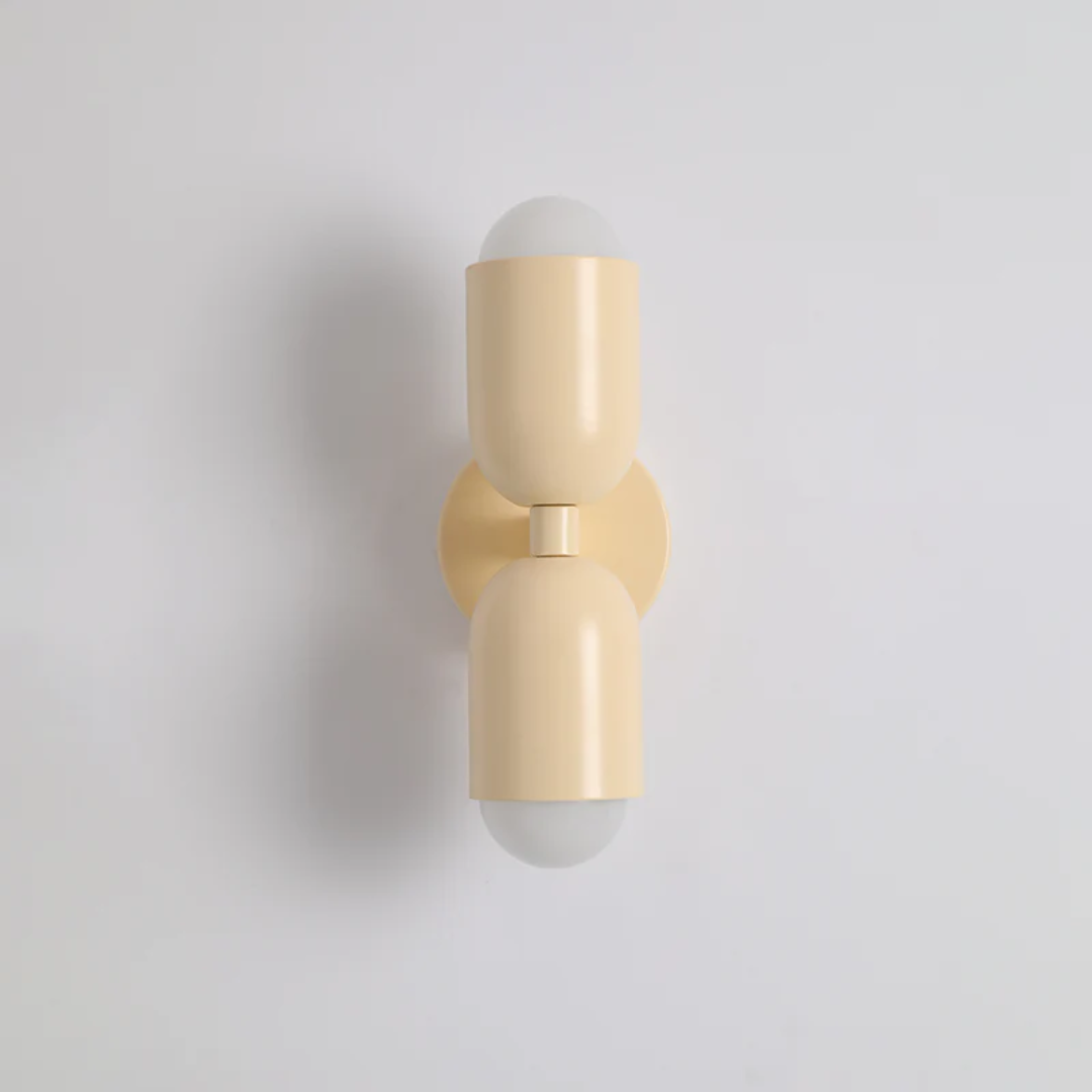 Beige Wandleuchte modern, zylindrisch, minimalistisch, Innenbeleuchtung, doppelseitig.