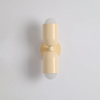 Beige Wandleuchte modern, zylindrisch, minimalistisch, Innenbeleuchtung, doppelseitig.